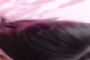 女租客欠债房租被迫肉体偿还_口爆房东肉棒被爆操中出  背景图片