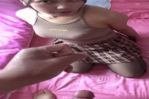 性感小娇妻，开档丝袜，无套怼进去了  背景图片