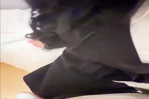 跟公司同事打炮 喷了好多淫水  背景图片