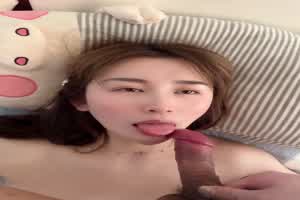 好好吃我的鸡巴吧，臭骚逼  背景图片