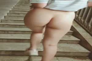 极品白虎美穴 夜色下女神完美露出  背景图片