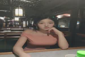 极品清纯大学生已玩到巨棒插穴才满足  背景图片