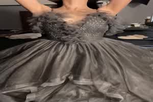 别看这可爱的小模样，经常给我口爆，被我内射，还要被我操菊花！  背景图片