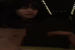 重庆职业学院_张雨芬_与我同居后被各种调教，一张高潮脸完全没有精气神  背景图片