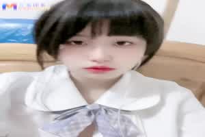 比心陪玩初次下海，粉穴jk小妹妹，娇滴滴让人欲罢不能，这样的小可爱谁不想拥有呢  背景图片