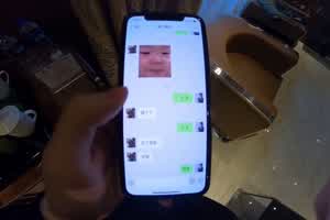 真实记录约炮极品00后S大学校花啪操 此刻只有暴力操服她才能宣誓我的主权  背景图片