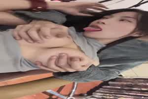 爆操推特奶凶重口BDSM  背景图片