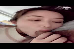 娶了个漂亮老婆，不知道什么时候会玩够  背景图片