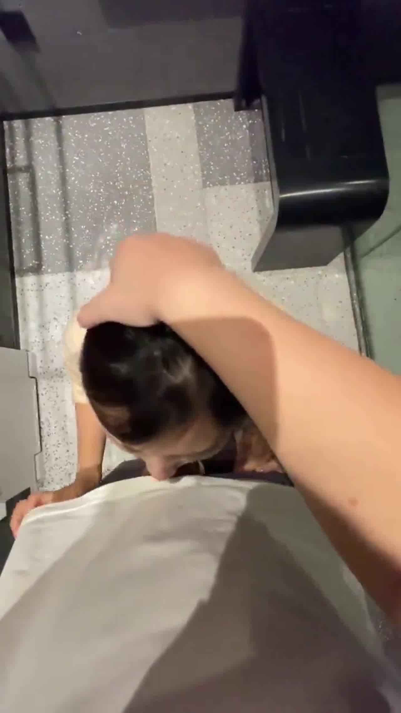  好不好吃阿 我的鸡巴阿 的剧照5