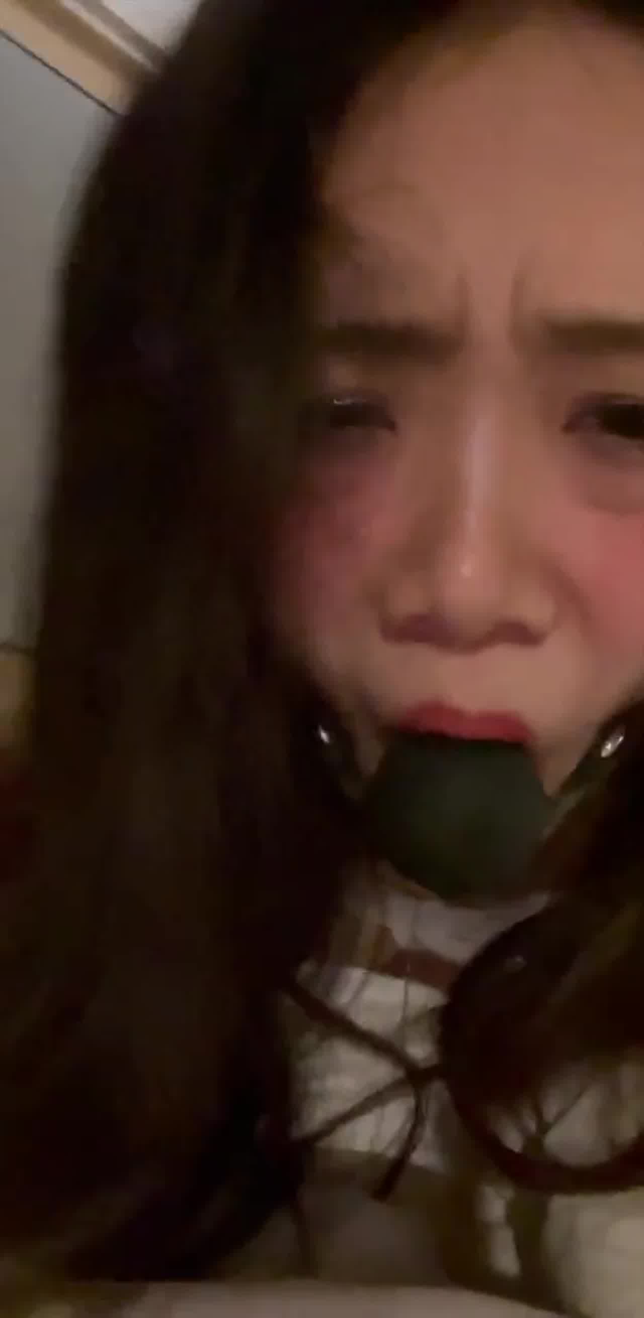  调教女友一起玩刺激sm 的剧照2