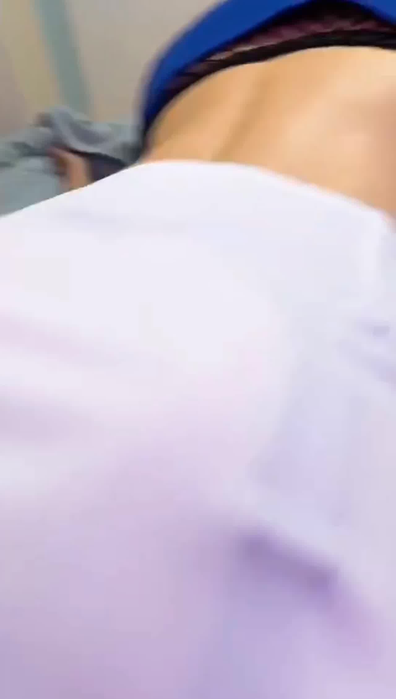  巨乳空姐黑网1 的剧照4