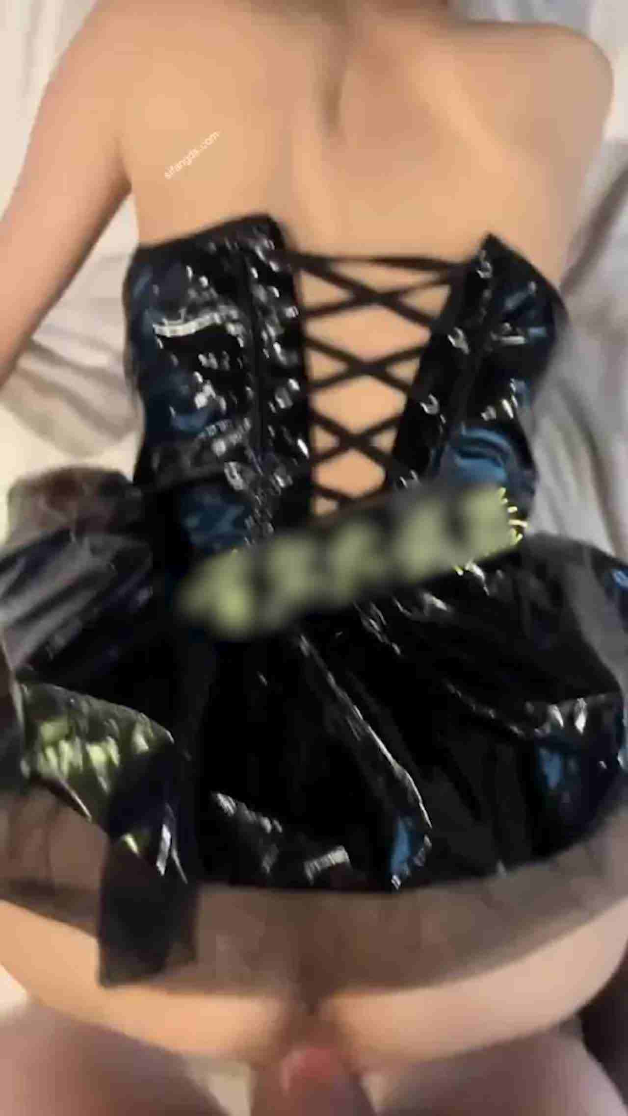  首尔大武器兔女郎玩物 的剧照8