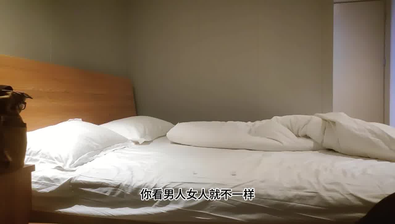  【深圳皮肤科女医生】做爱过程中讲述和前任的过往，太刺激了，被日到了高潮抽搐，嗷嗷乱叫。 的剧照4