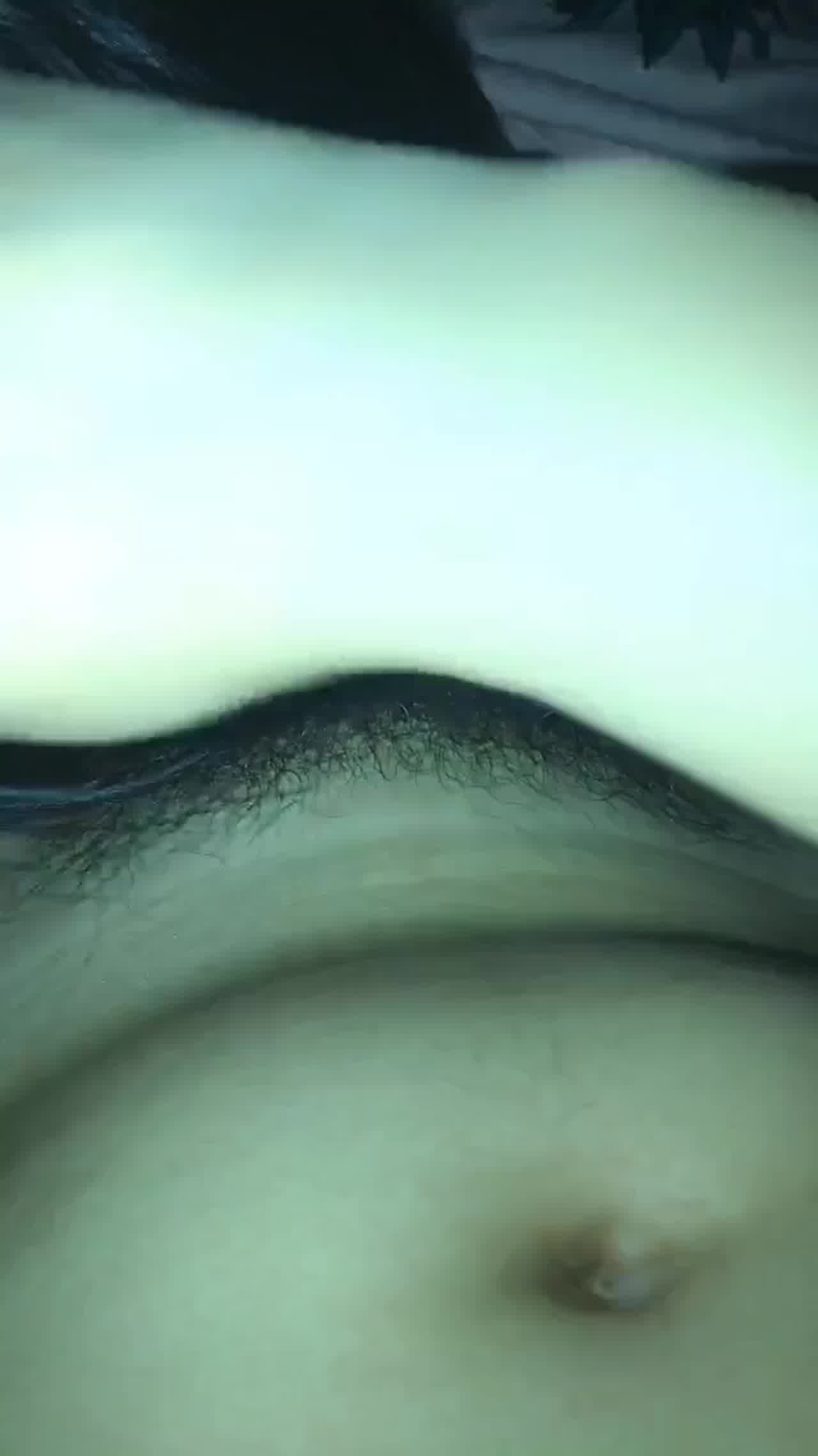  短发母狗求操 的剧照5