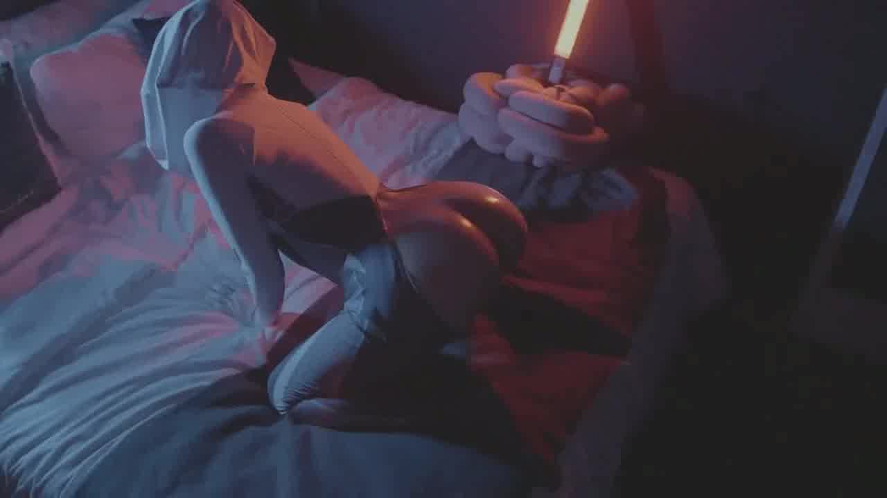  『柚木』格温女神私夜冰屌速插淫穴 的剧照10