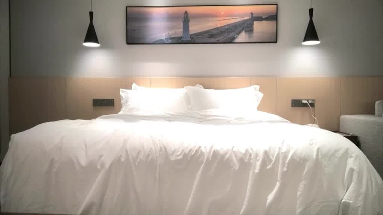  外围经典佳作-清纯甜美反差婊  还记得当时付费看的，对着打了飞机 的剧照4