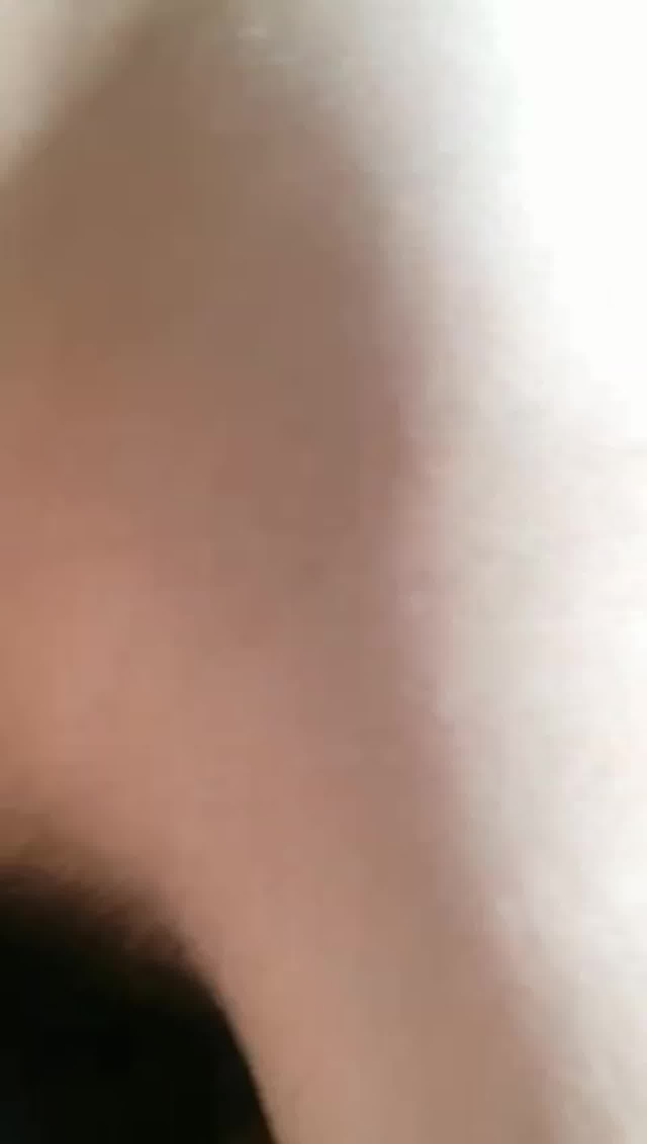  近距离看抽插圆脸妹子肥鲍 的剧照6