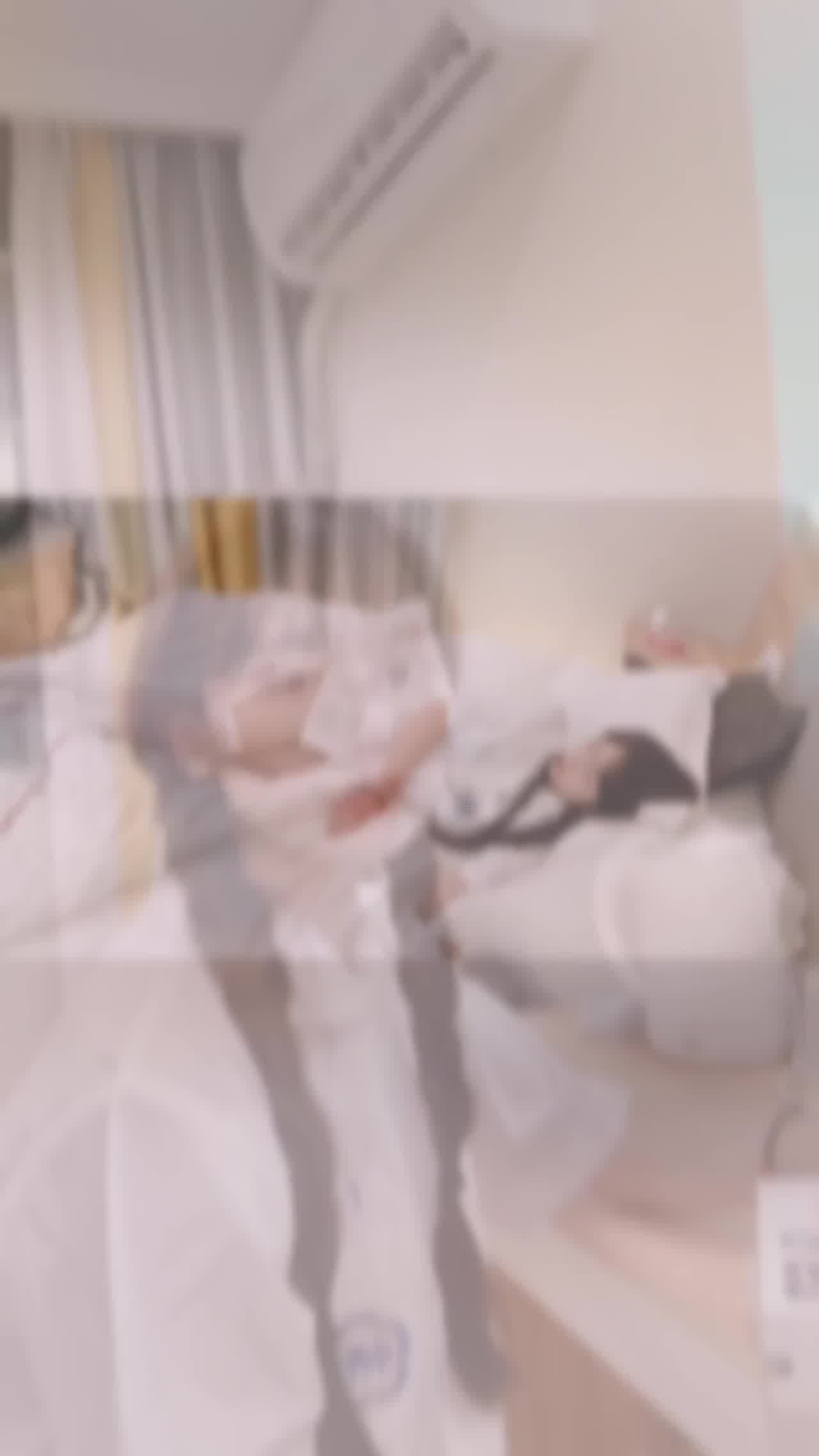  最近非常火的91女神 不见星空 扮演清纯学生妹表演一流口技 的剧照3