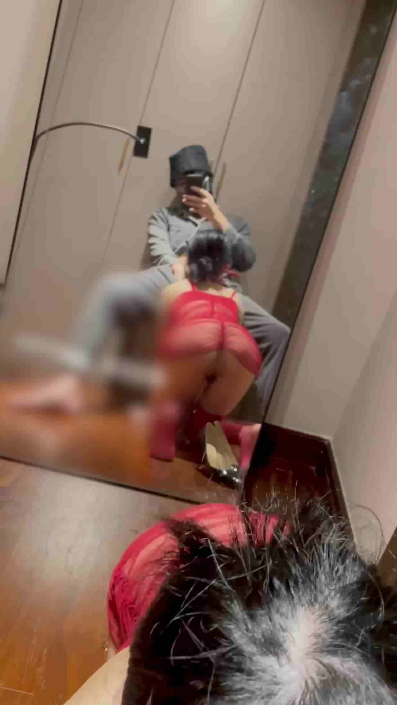  小二先生是大家的典范！！！红丝母狗敏感处高潮 的剧照2