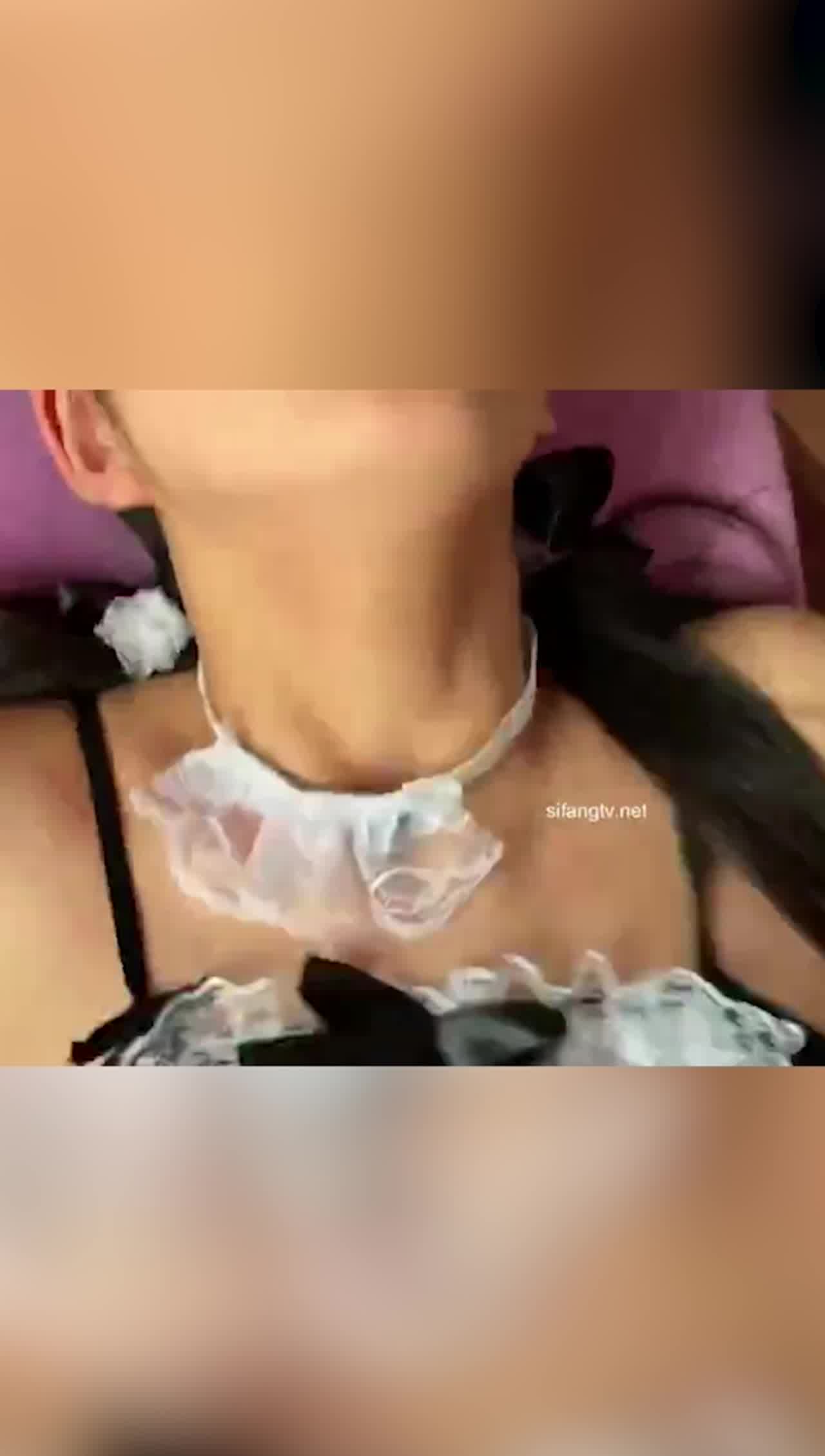  哀居美发师学妹背着男友被狠操 的剧照3