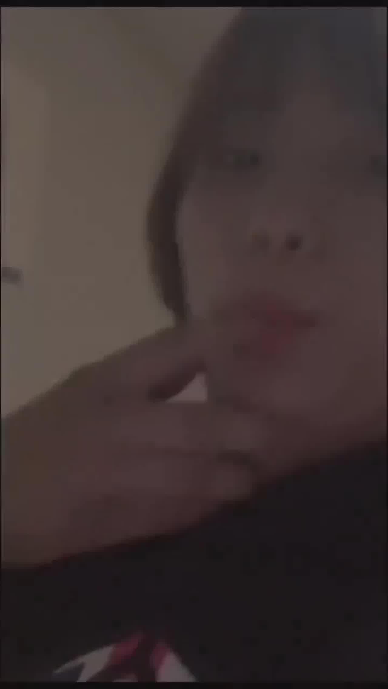  黑暗斗音系列 长相甜美内心淫荡 的剧照3