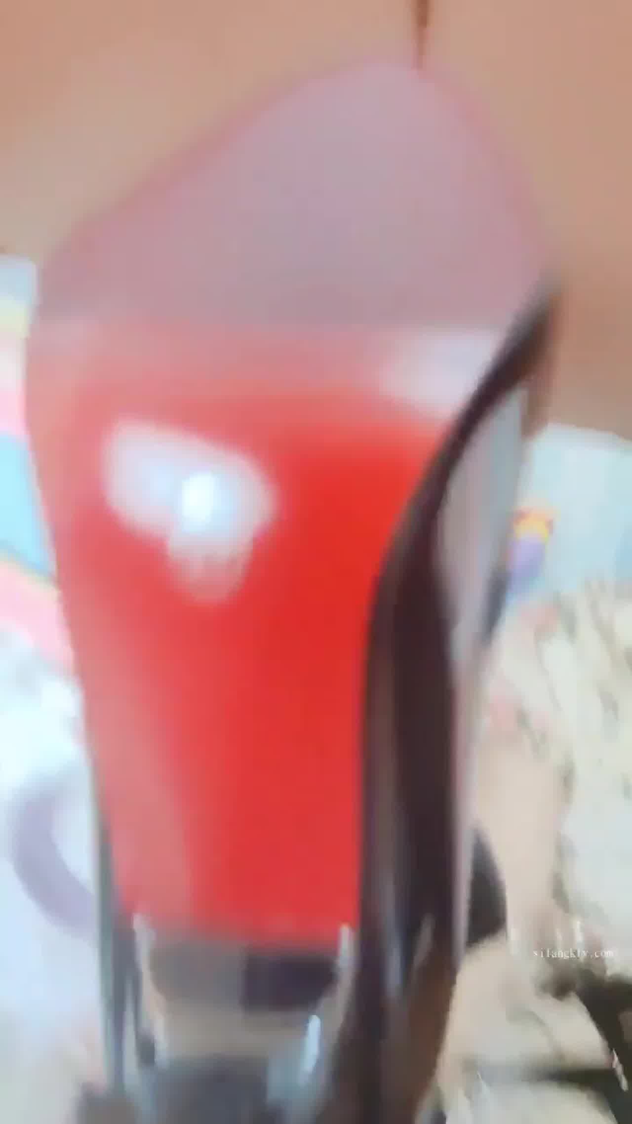  捆绑调教人妻小母狗 的剧照7