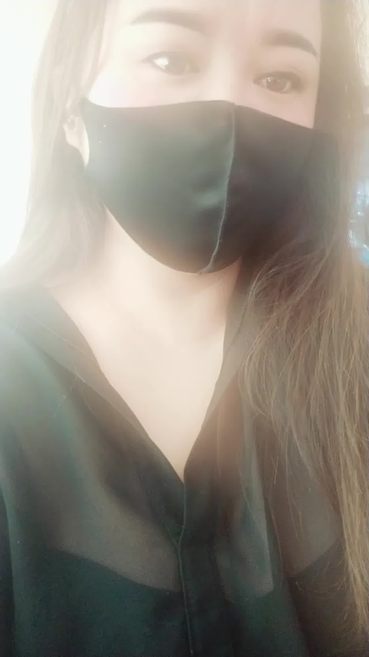  我是42D的多多妹妹，终于跟大家见面了，请大家多多支持 ！不要问我约不约，试试你就知道了 ！ 的剧照1