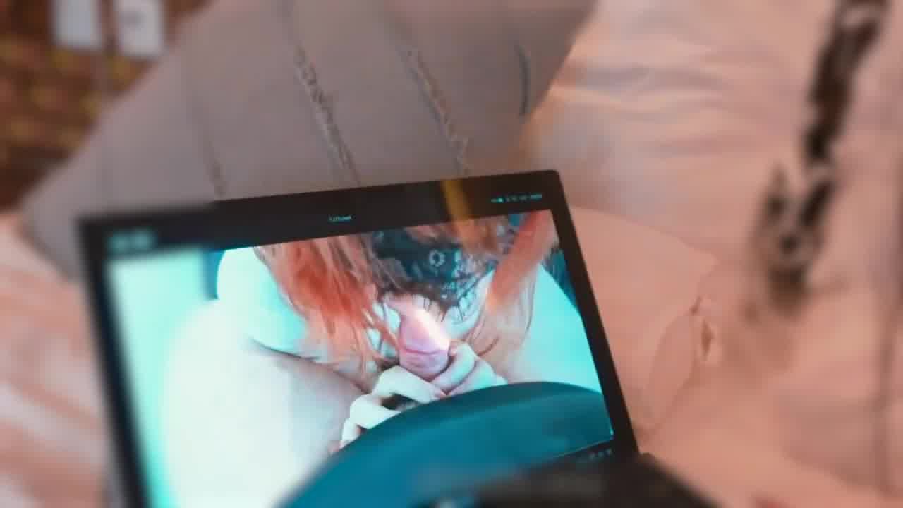  骚女自慰表情超色 的剧照1